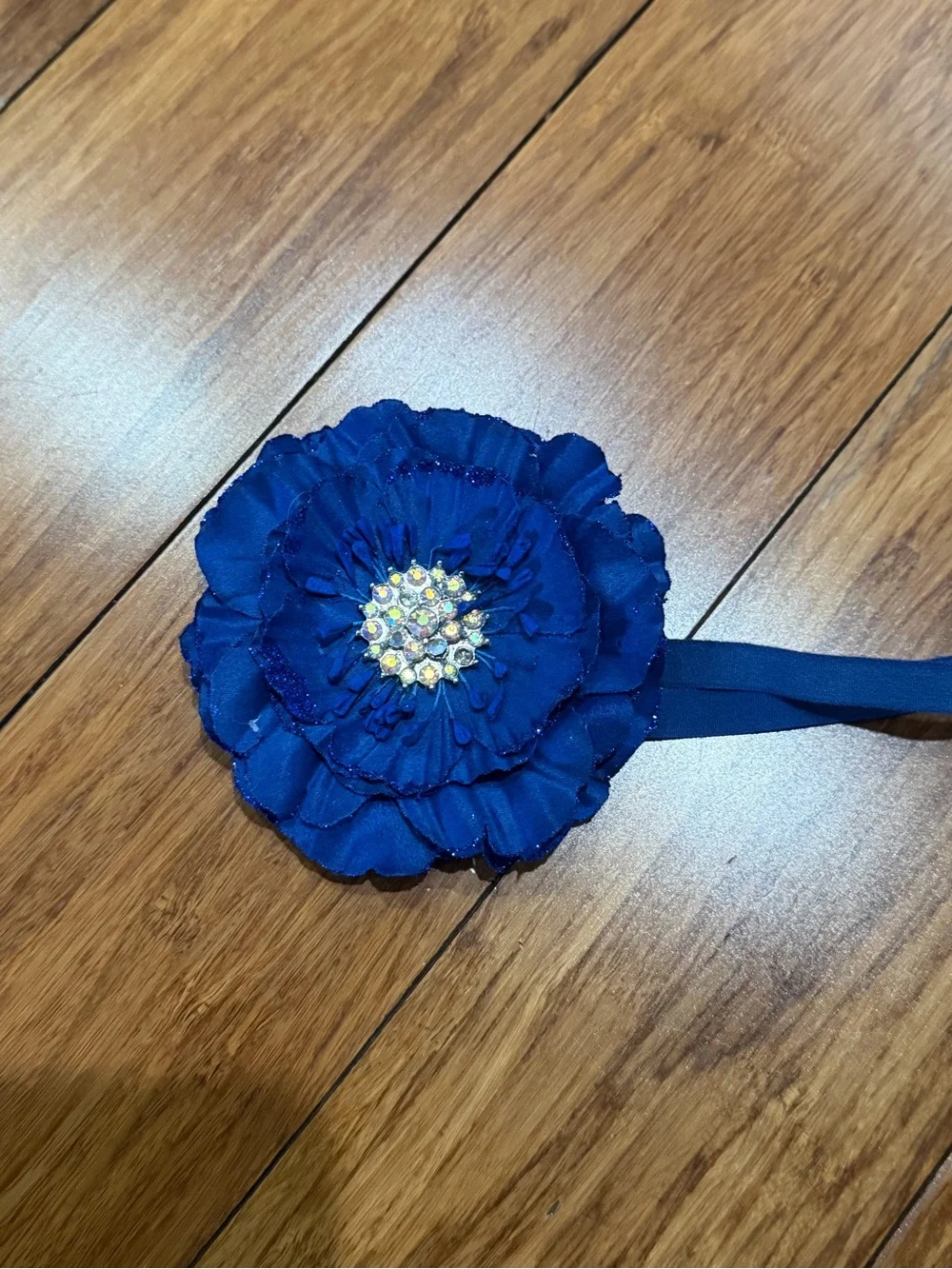 N/A stylish navy